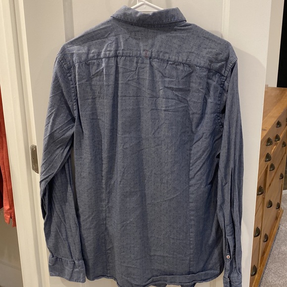 Banana Republic Mens Long Sleeve Denim Chambray Long Sleeve Button Up Size M - Picture 4 of 4